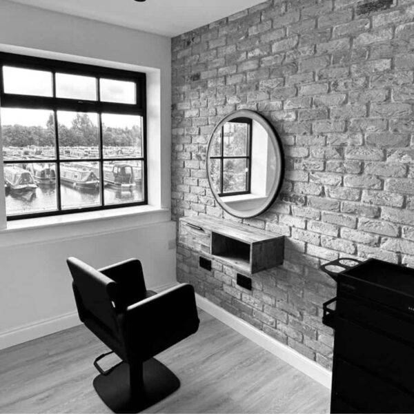 salon (1) salon (1)